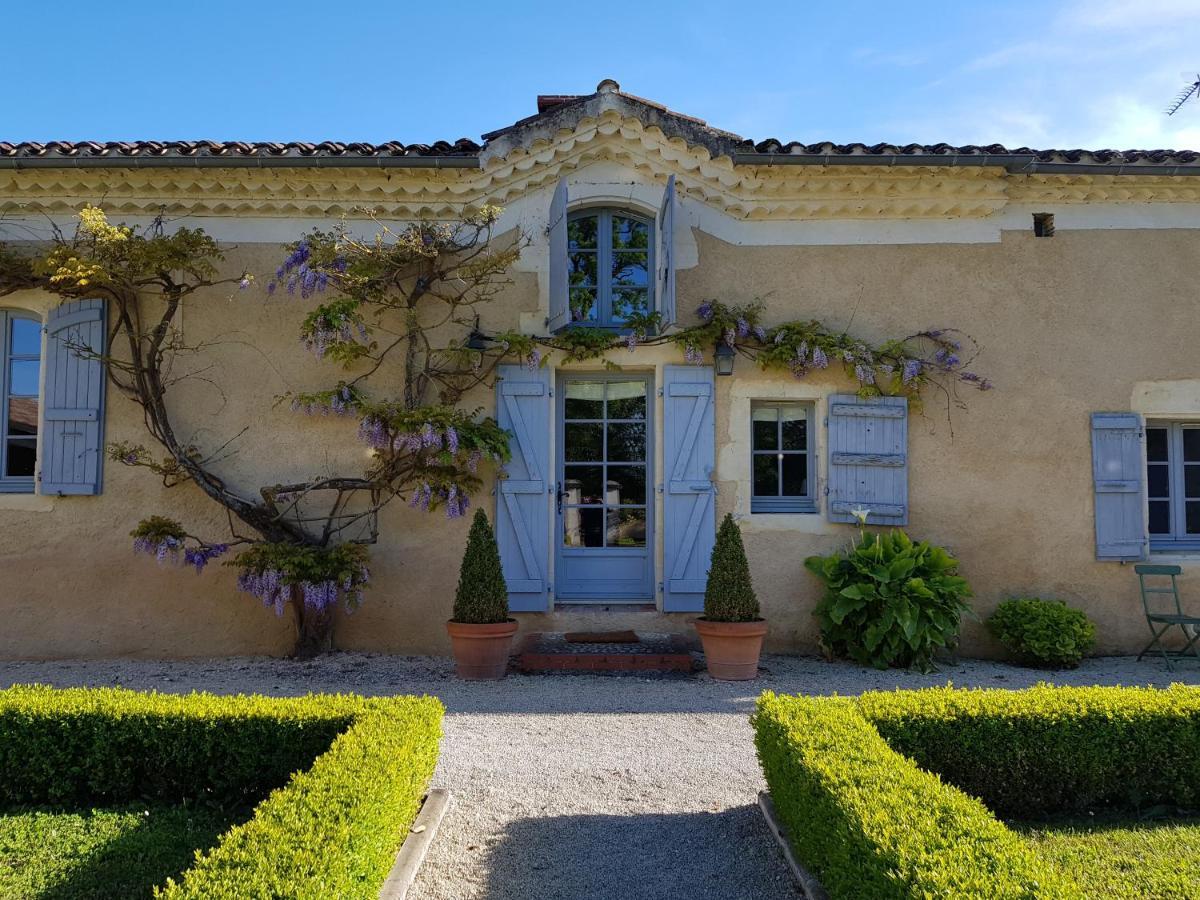 Propriete Le Monneton Bed & Breakfast Sainte-Christie Exterior photo